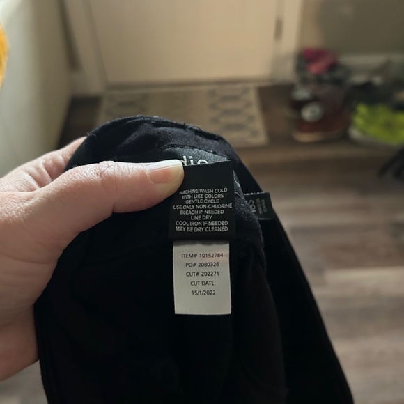 Studio by Torrid Plus 18 Short Black Luxe Ponte Knit Trouser Women’s - Picture 3 of 4